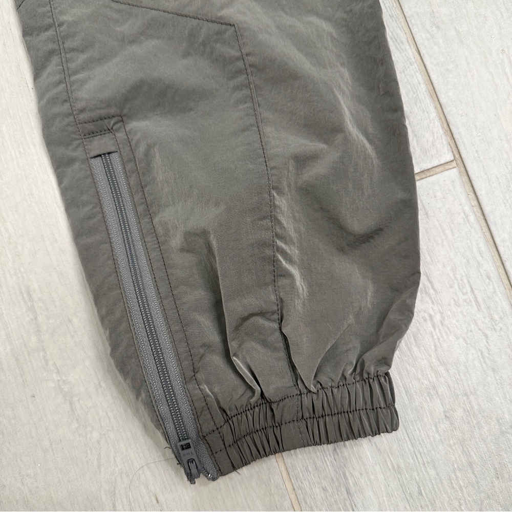 Aritzia TNA Dope Dyed Trackpants - Picture 5 of 8